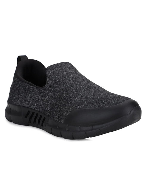 QUBA Black Men's Walking Shoes